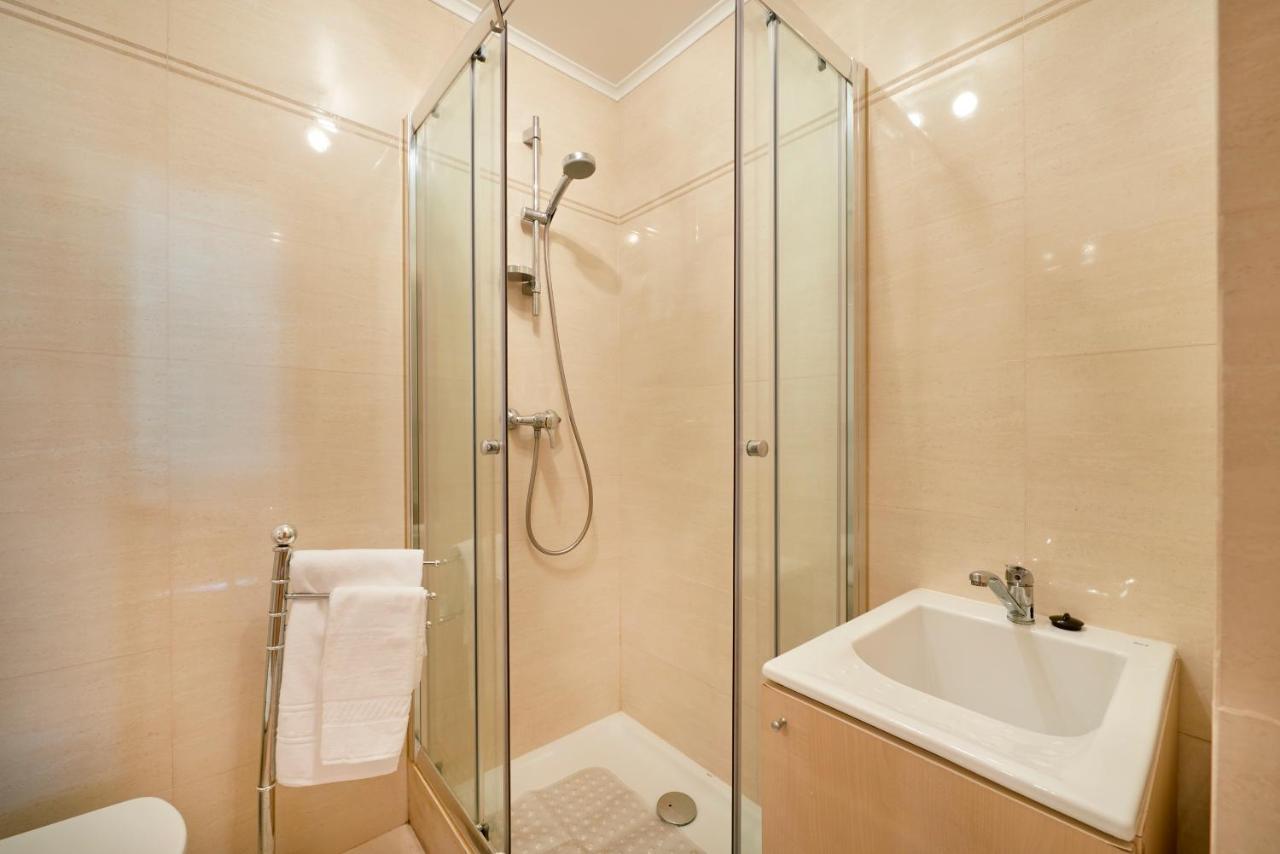 Apartament Near The Beach! Cascais! Екстер'єр фото